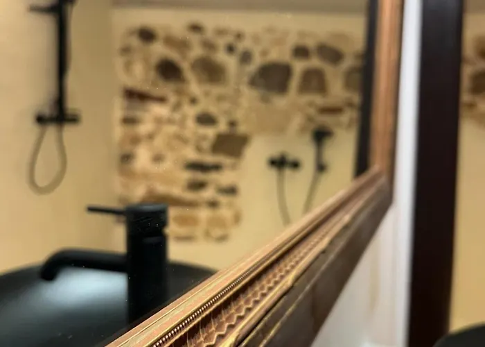 Katharsis - 15th C Venetian Palace - Naxos Old Town Iv * Naxos City