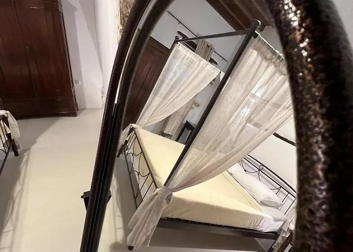 Apartment Katharsis - 15th C Venetian Palace - Naxos Old Town Iv Naxos City