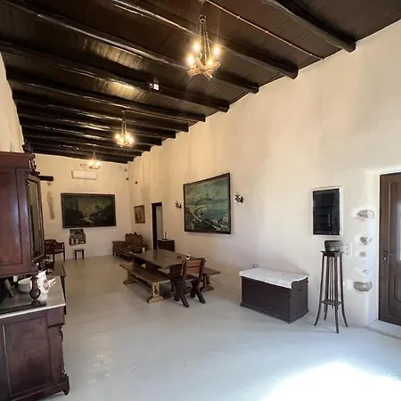 Katharsis Palace 15th Century Art At Naxos Old Town Iv Naxos City