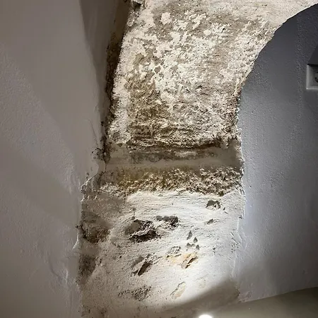 Katharsis Palace 15th Century Art At Naxos Old Town Iv Naxos City