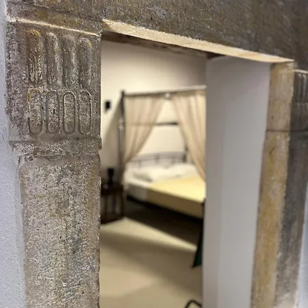 Katharsis Palace 15th Century Art At Naxos Old Town Iv * Naxos City